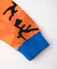 Load image into Gallery viewer, CAMO CREWNECK SWEAT