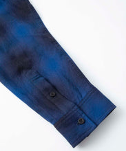 Load image into Gallery viewer, HOMBRE PLAID ZIPPED SHIRT
