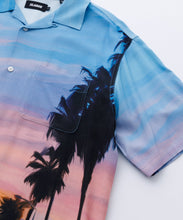 Load image into Gallery viewer, OIL PAINTING S/S BUTTON UP
