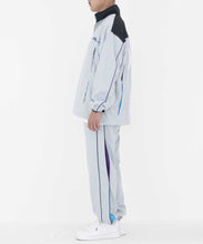 Load image into Gallery viewer, HALF ZIP NYLON PULLOVER JACKET
