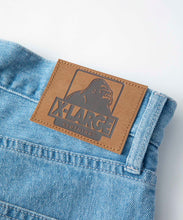 Load image into Gallery viewer, EMBROIDERY DENIM PANTS
