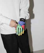 Load image into Gallery viewer, PAISELY WARM GLOVES
