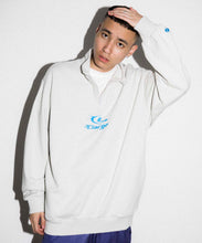 Load image into Gallery viewer, EMBROIDERY LASER HALF ZIP SWEAT
