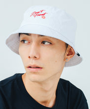 Load image into Gallery viewer, EMBROIDERY BUCKET HAT
