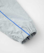 Load image into Gallery viewer, HALF ZIP NYLON PULLOVER JACKET
