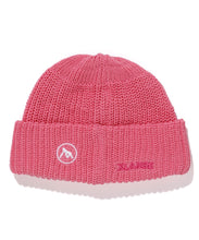 Load image into Gallery viewer, LOGO SHORT LENGTH BEANIE
